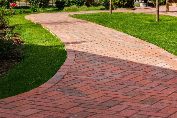 Walkway Pavers Installation in Thousand Oaks