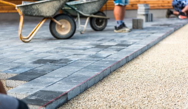 Cost of Paver Hardscape Installation in Thousand Oaks