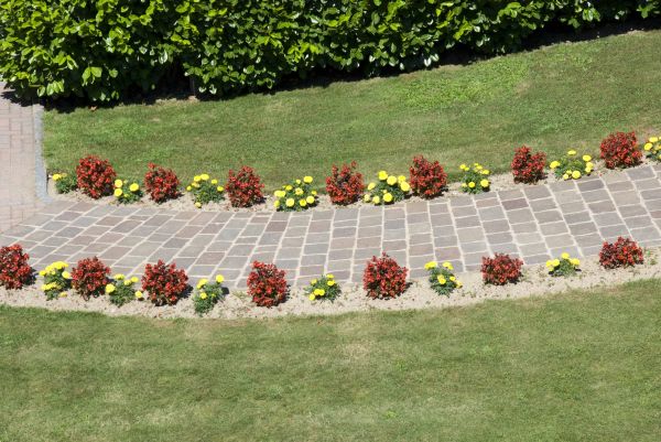 Garden Paving in Thousand Oaks