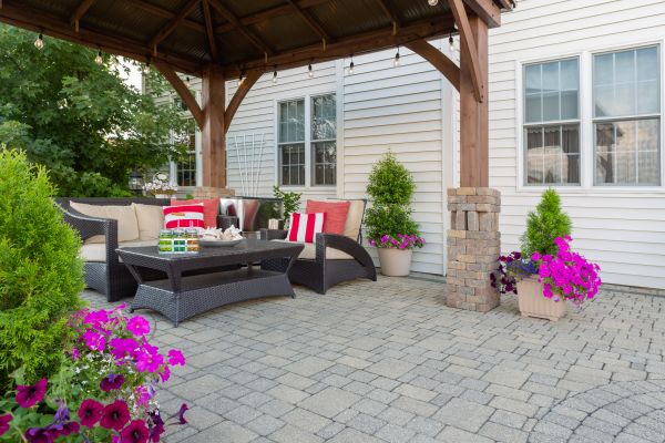 Cost of Patio Pavers Construction in Thousand Oaks