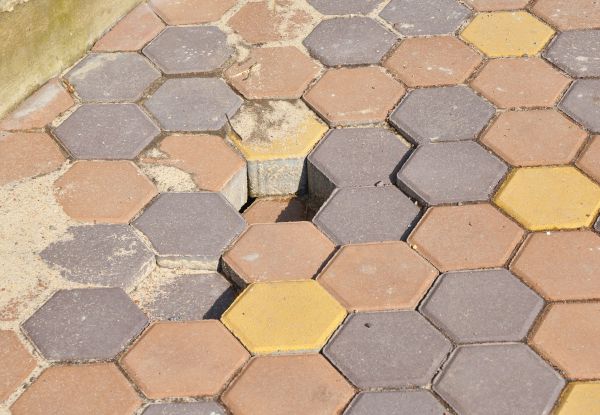 Cost of Patio Pavers Replacement in Thousand Oaks